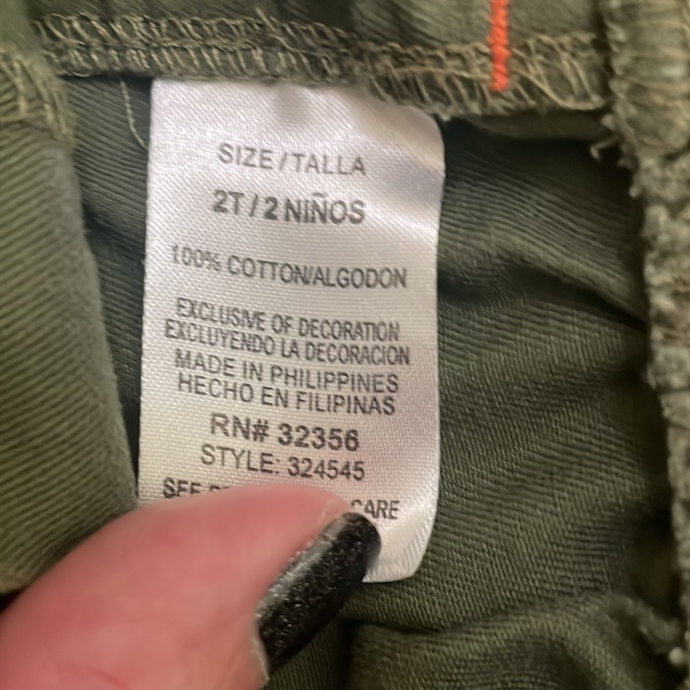 LOT of Boy's 2T Clothing - Picture 4 of 15